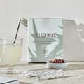 The Beauty Pearls paketti, juomalasi ja kapselit